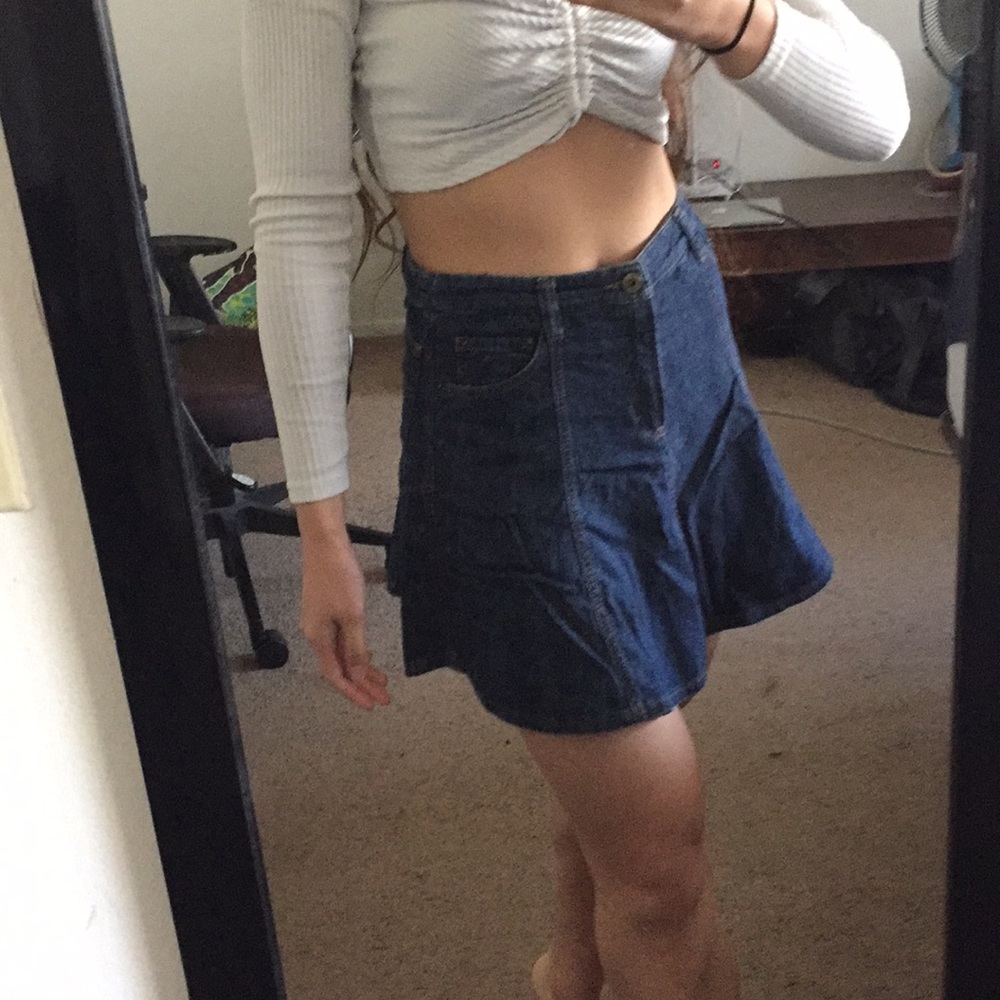 AUTHENTIC DOLCE & GABBANA denim skirt, size 26/40 - Picture 4 of 8